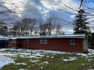 14236 3rd St, Harmonsburg, PA 16422