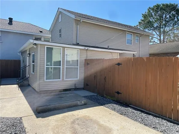 107 Nursery Ave Unit 1/2, Metairie, LA 70005