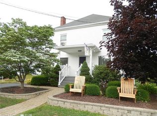 470 College St, Lewiston, ME 04240