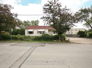 189 Maplehurst Ave, Toronto, ON M2N3C3