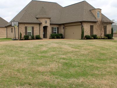 4523 Vineyard Dr W, Southaven, MS, 38672