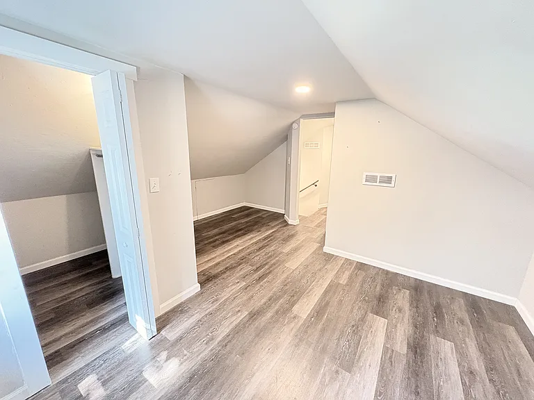 507 E Church St — Photo 21