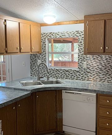 5th image of 1278 Brushy Creek Dr