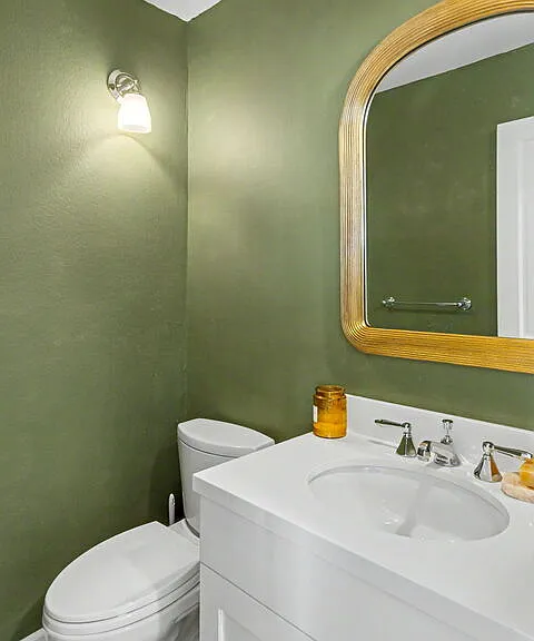 1242 Berkeley St #10 — Photo 9