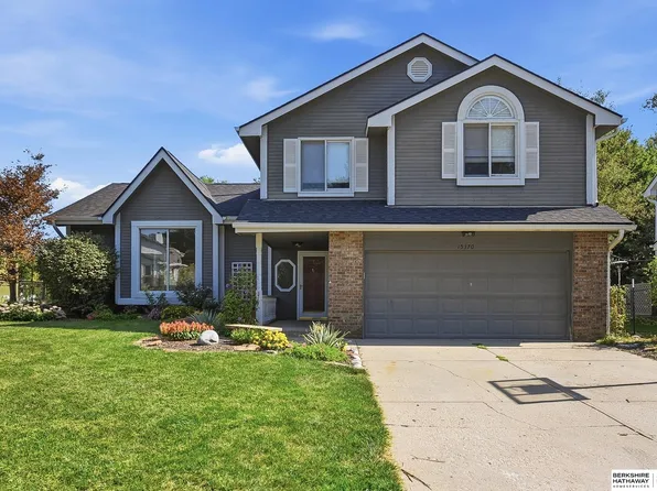 15370 Lafayette Ave, Omaha, NE 68154