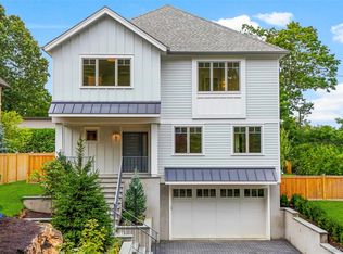 4 Burton Rd, Larchmont, NY 10538