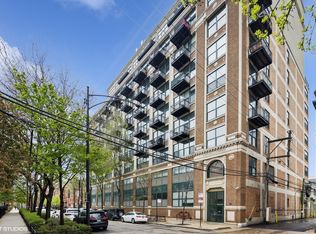 221 E Cullerton St APT 517, Chicago, IL 60616