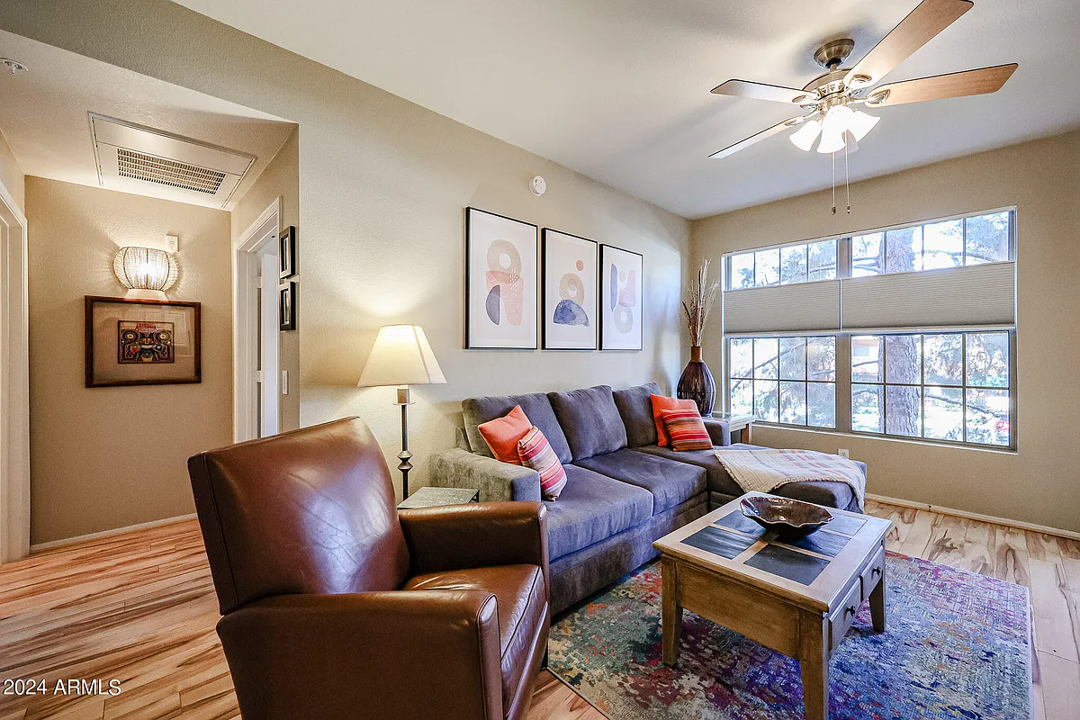 Building Photo - 14950 W Mountain View Blvd #7205