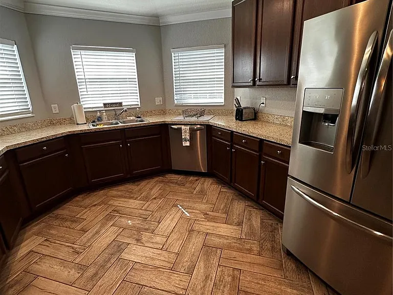 262 Lake Mariana Pl — Photo 8