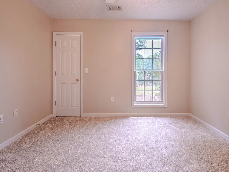 103 Williams Ct — Photo 18