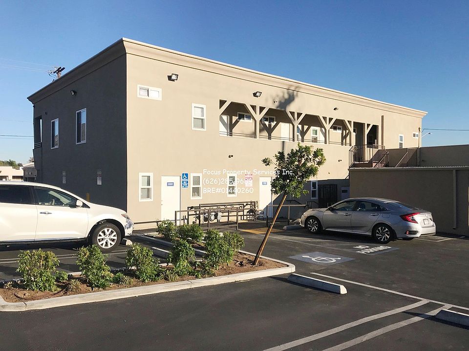 1st image of 1349 N Altadena Dr APT D