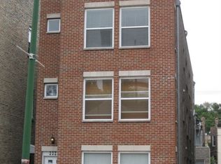 3328 W Polk St #C, Chicago, IL 60624