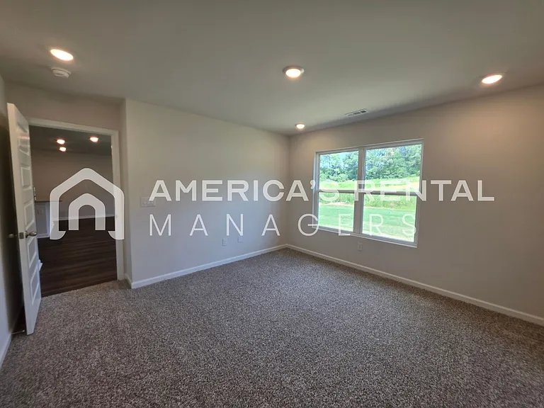 127 Jonboy Ave — Photo 43