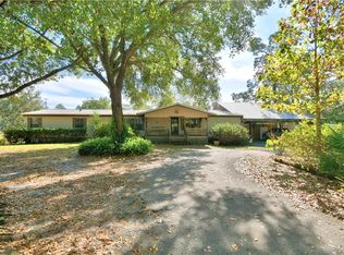 950 Spring Ct, Frostproof, FL 33843