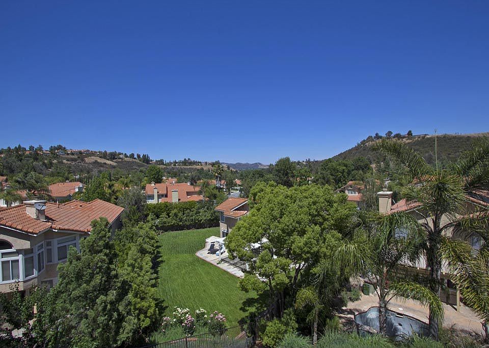 1st image of 32705 Bigstone Pl