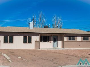 1502 Kit Carson Dr, Gallup, NM 87301