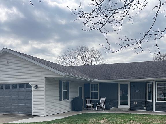 2nd image of 207 Stauffer Dr