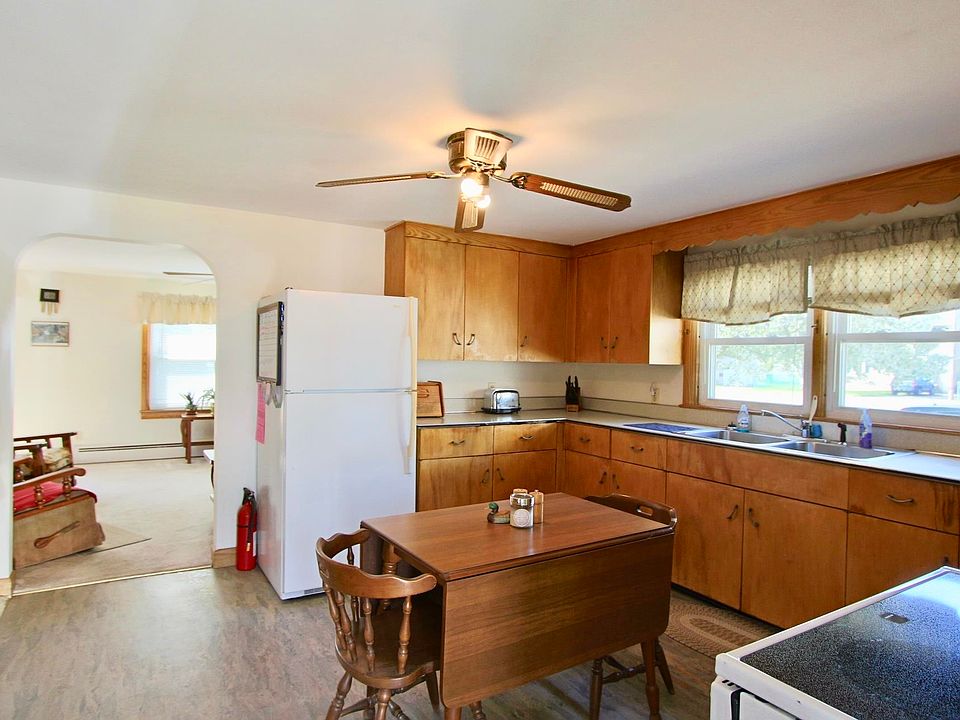 71 Underhill St, Nashua, NH 03060 MLS 4953934 Zillow