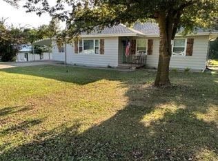 8545 Old Mayfield Rd, Paducah, KY 42027