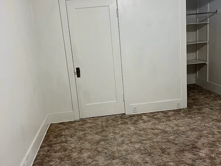 141 Avenue E — Photo 24