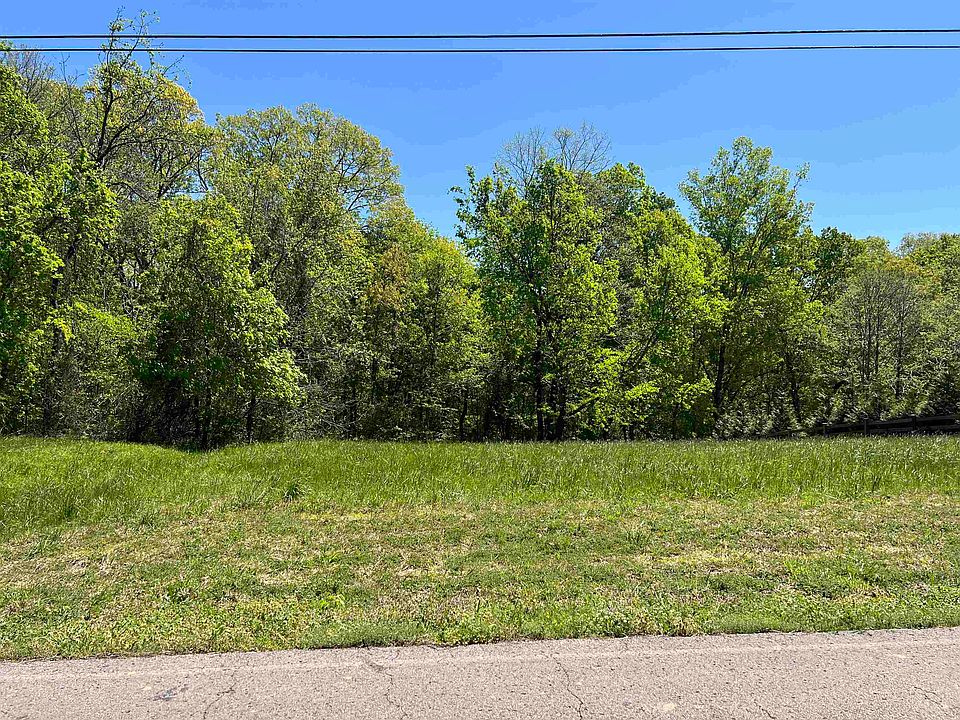 2nd image of 1349 County Road 473