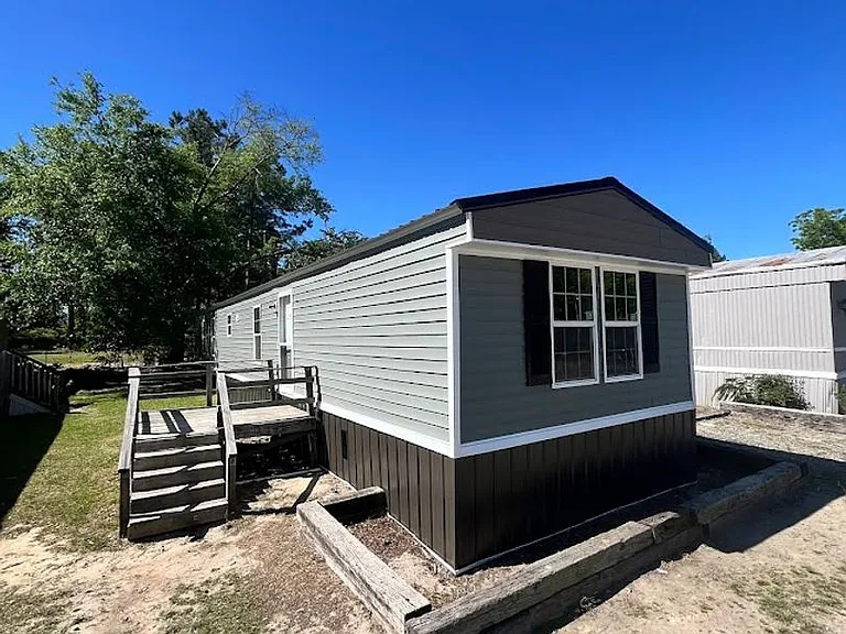 5627 Hardwick Ln — Photo 1