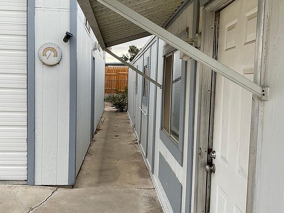 3rd image of 636 Palo Verde Dr