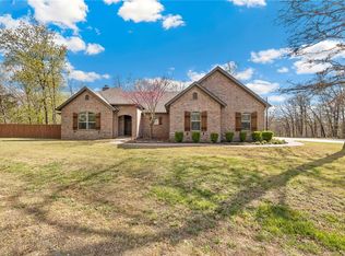 1 Bexhill Cir, Bella Vista, AR 72714