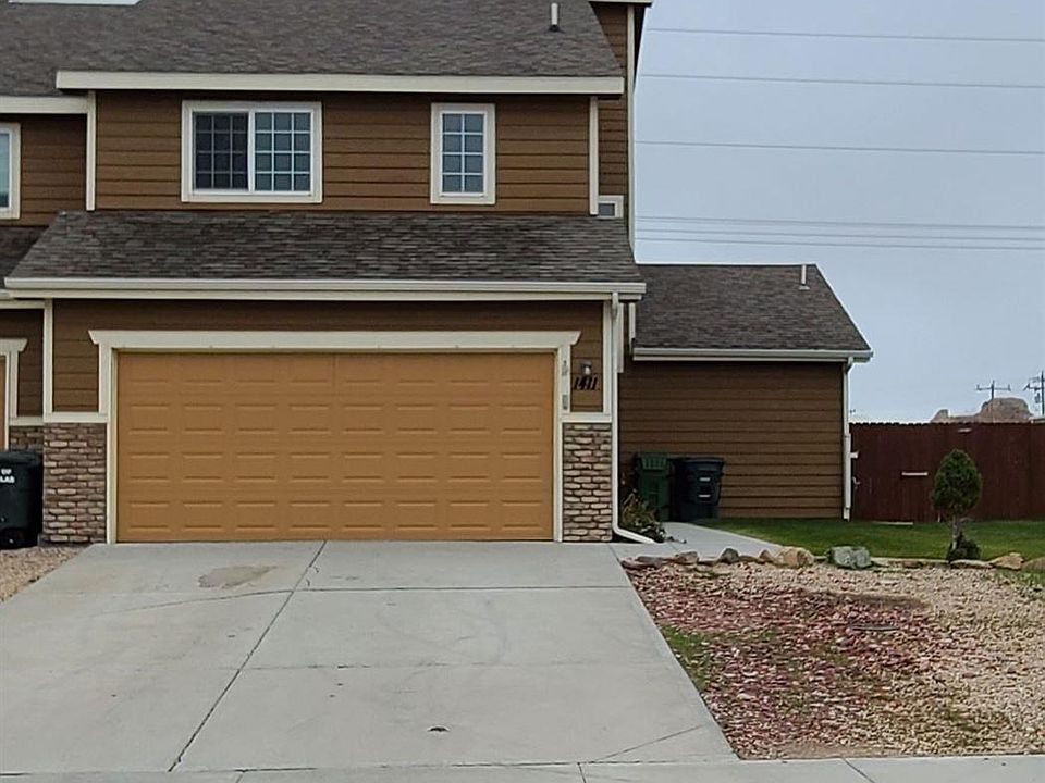 1st image of 1411 Meadow Ln