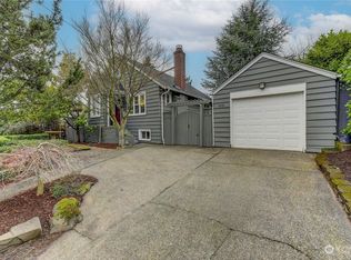 4016 SW Thistle St, Seattle, WA 98136