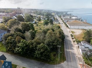 149 Water St #141, Yarmouth, NS B5A1L5