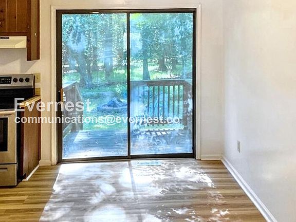 3rd image of 532D Neck O Land Rd