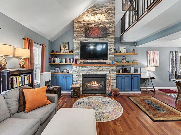 5th image of 327 Hillside Church Rd