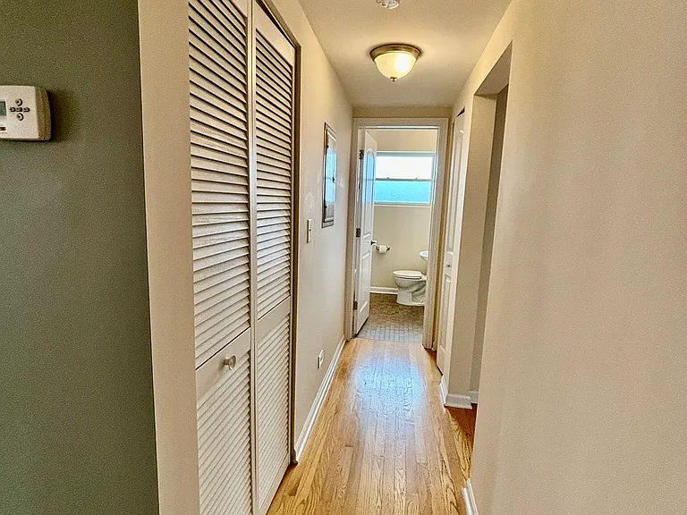 1639 W Lunt Ave #3S — Photo 12