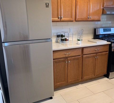 4th image of 1616 Federspiel St #1