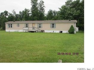 52 Junior Ave, Fulton, NY 13069