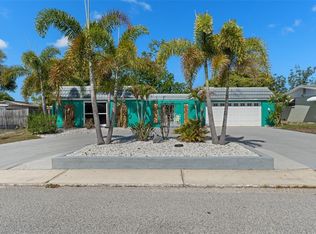 3345 Blue Bird Dr, Holiday, FL 34690