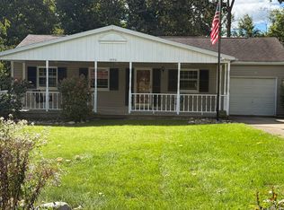 3350 Symphony Ln, Clinton, OH 44216