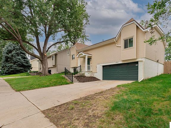 4th image of 8502 S 143rd St