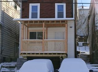 210 N 4th St, Jeannette, PA 15644