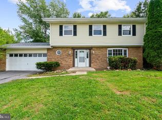200 Glade Blvd, Walkersville, MD 21793