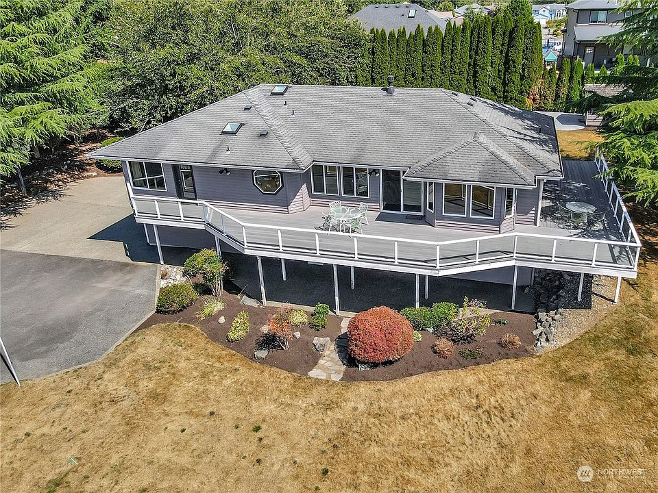 1st image of 5231 71st Avenue NE