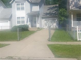 715 E 99th St, Cleveland, OH 44108
