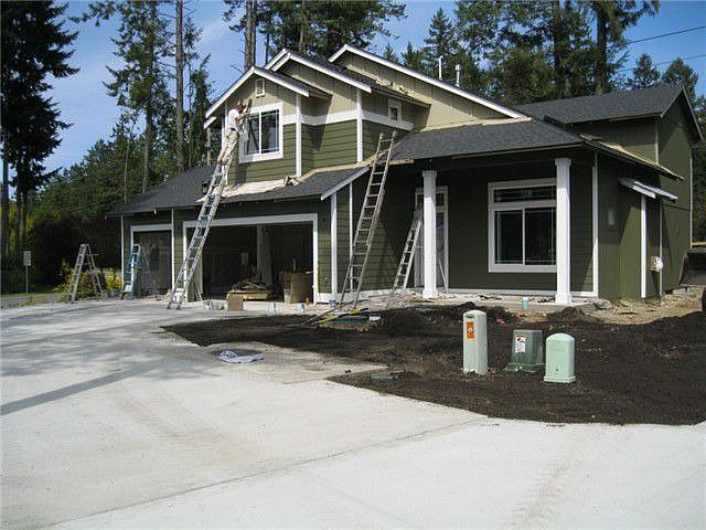 1st image of 3024 31st Ln NE