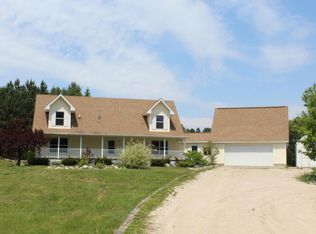 14544 Erdman Rd, Arcadia, MI 49613