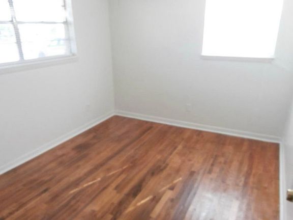5th image of 6124 NW Euclid Ave