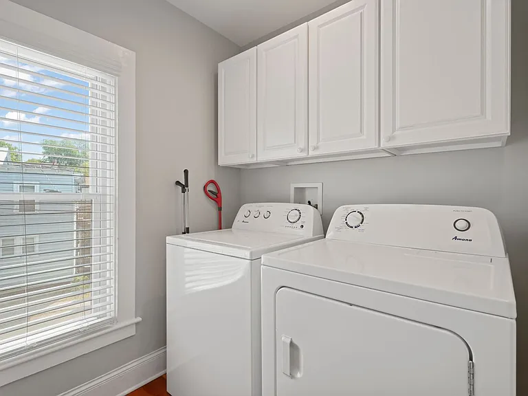 20-22 Lincoln Ave — Photo 18