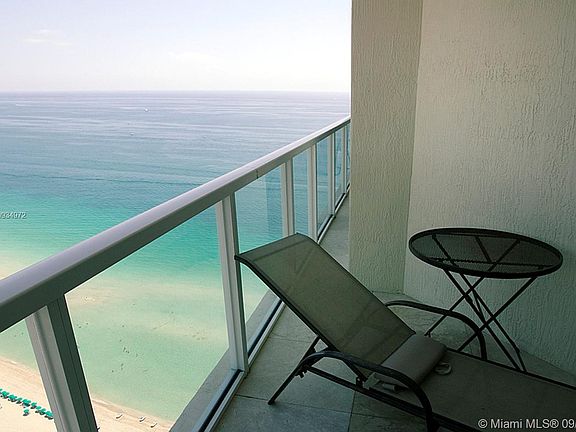 3rd image of 16699 Collins Ave APT 4205