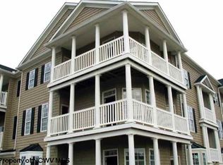 2513 Suncrest Village Cir, Morgantown, WV 26505
