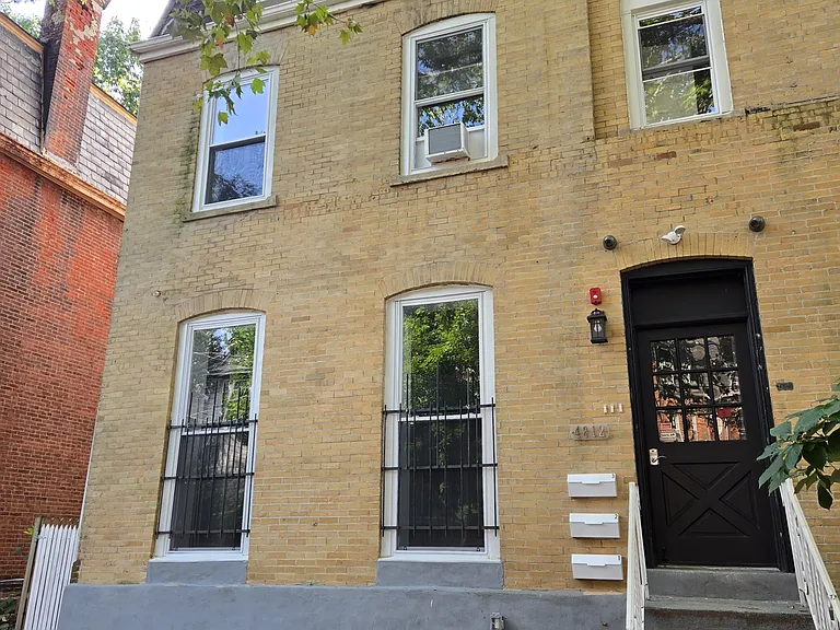 4812 Regent St #1 — Photo 10